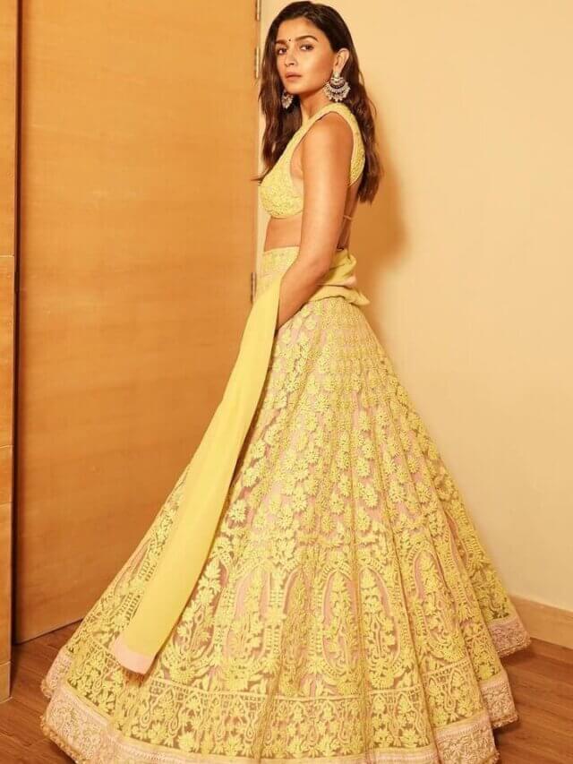 chikankari lehenga