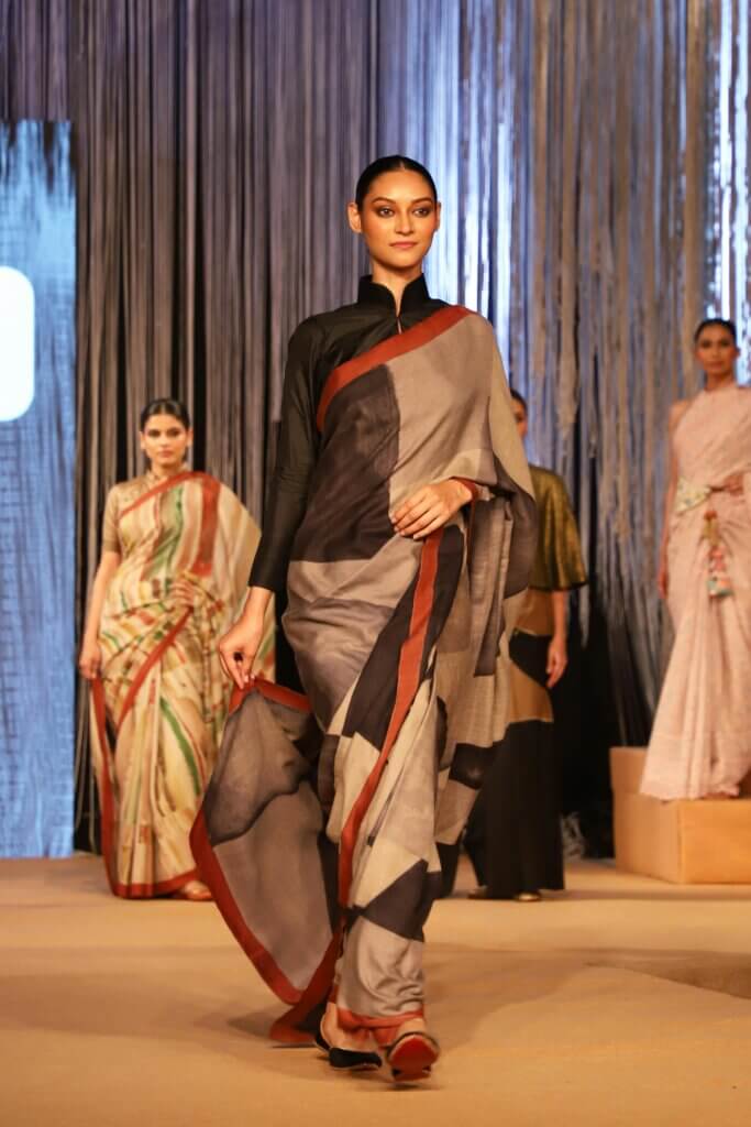pexels-rajeshverma-12850275 saree etiquette