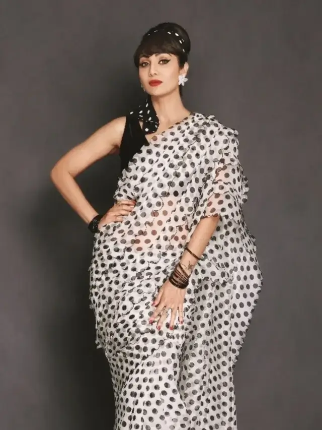 label earthen saree brands