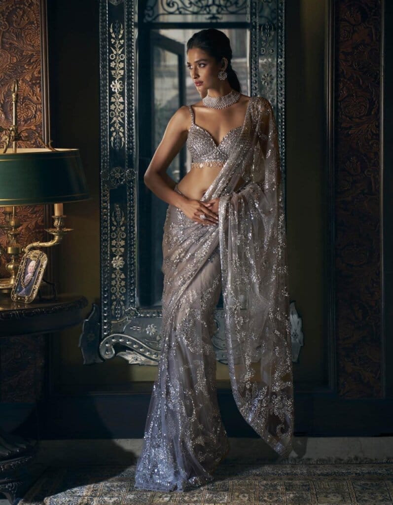 saree colour