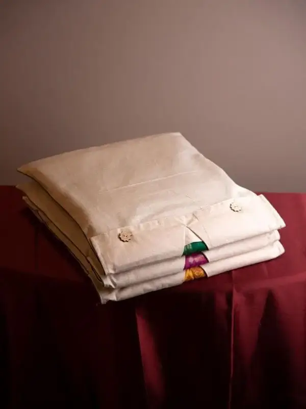 pack sarees