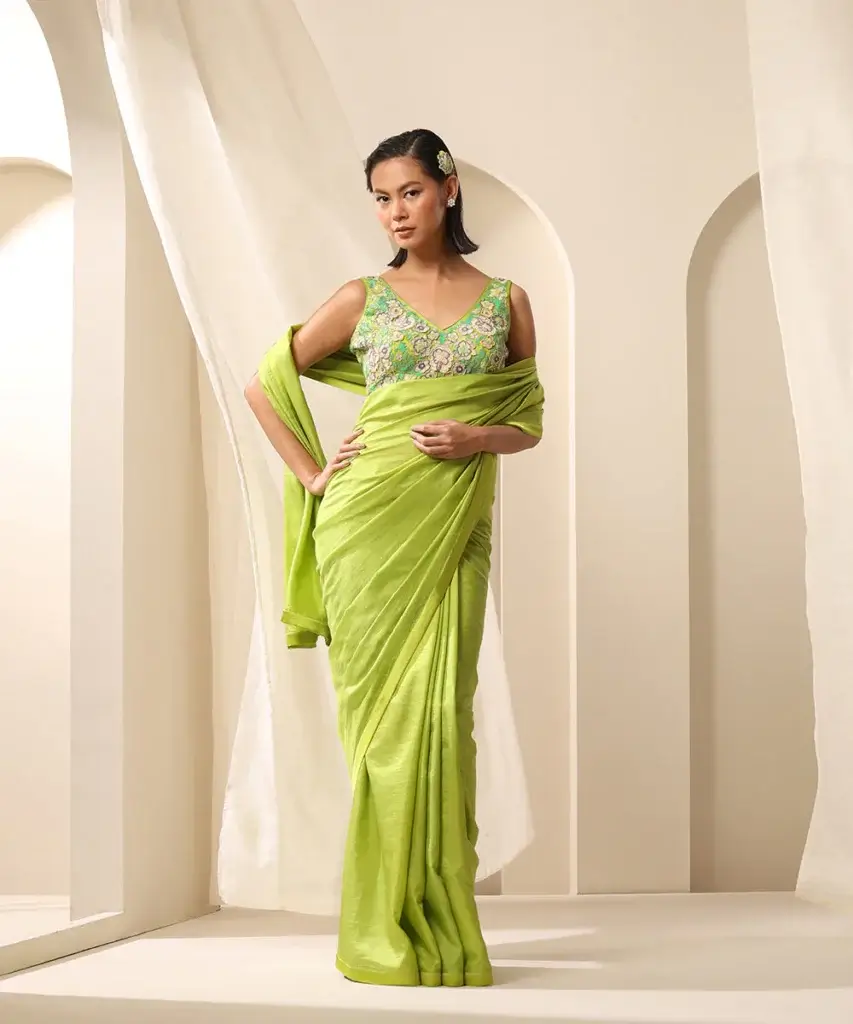 saree colour
