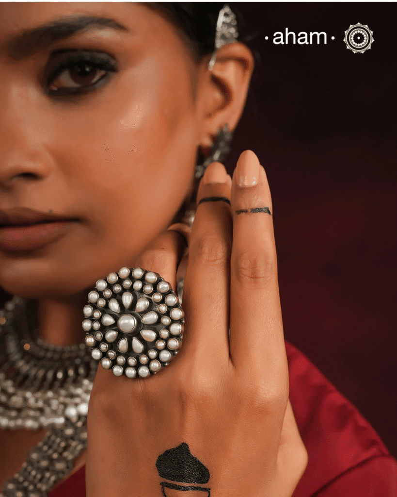 festive jewellery
