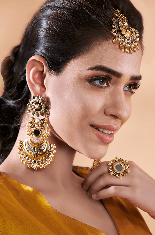 festive jewellery