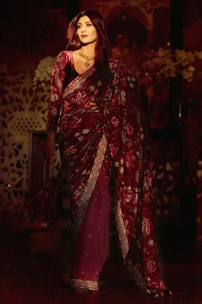 velvet saree